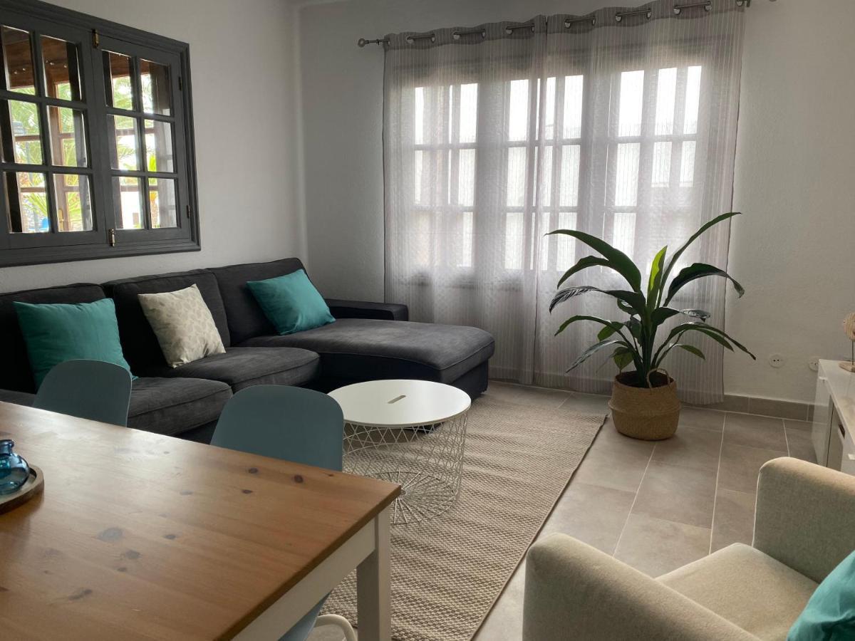 Lc Bastian Marina Bungalow Коста Тегисе Екстериор снимка