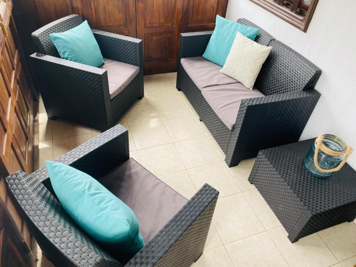 Lc Bastian Marina Bungalow Коста Тегисе Екстериор снимка