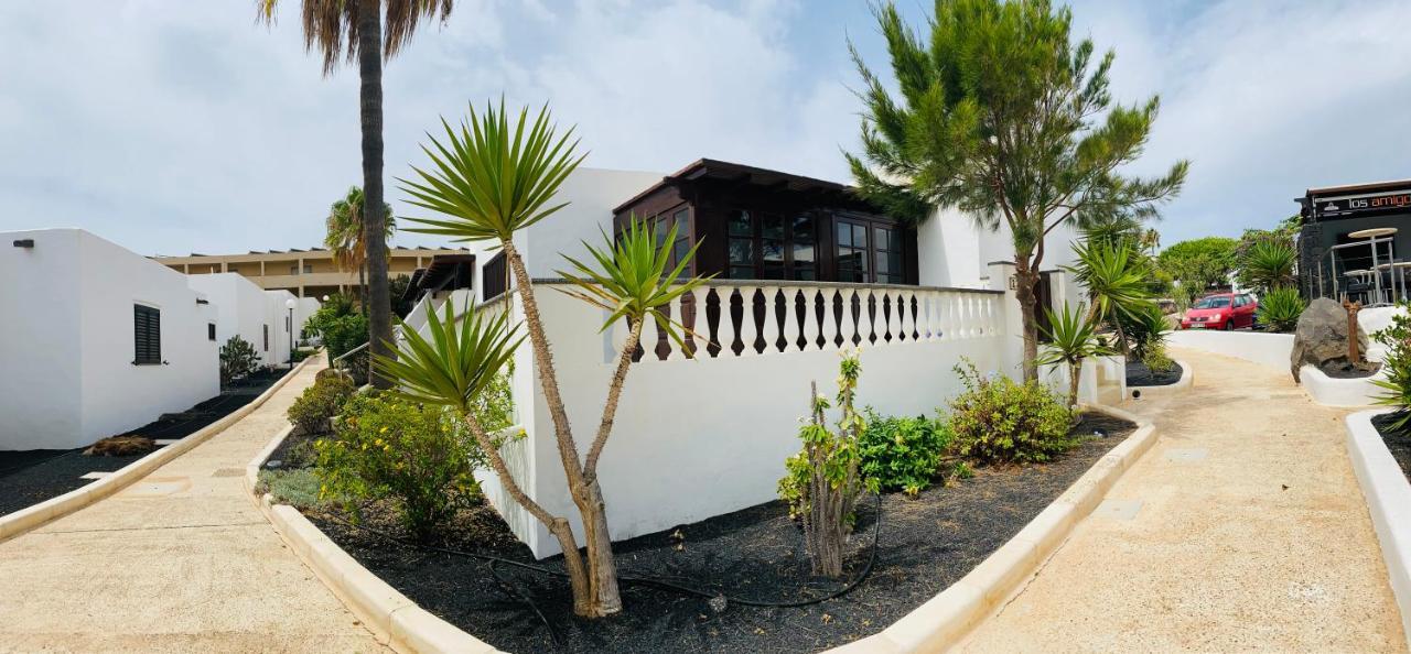 Lc Bastian Marina Bungalow Коста Тегисе Екстериор снимка